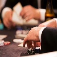 play poker